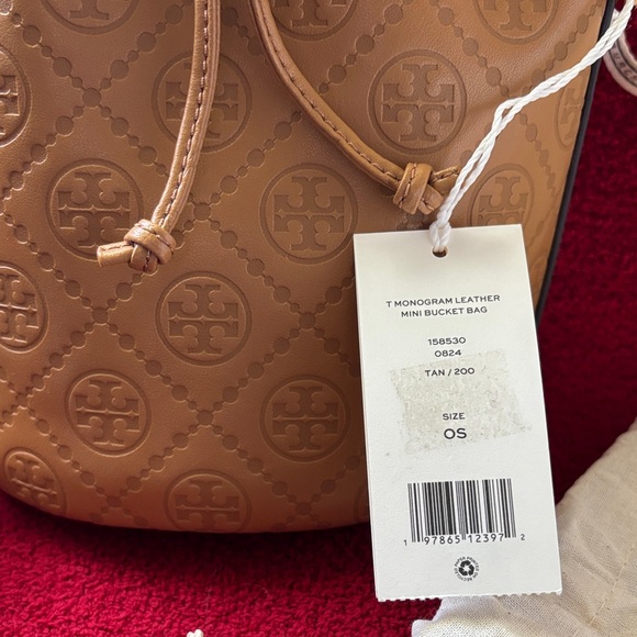 Tory Burch T Monogram Leather Mini Bucket Bag - Picture 5 of 13